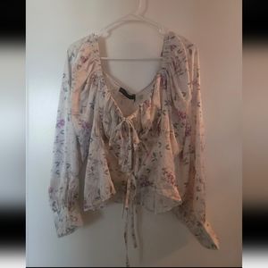 NWT Fashion to Figure Spring Floral Silky Tie Front Blouse
